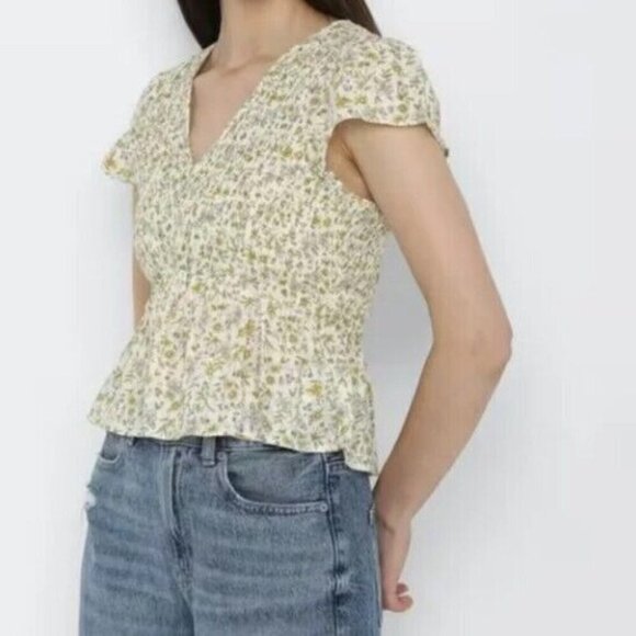 American Eagle Top Womens XL Yellow Ditzy Floral Babydoll Smocked Coquette Boho - Picture 1 of 8